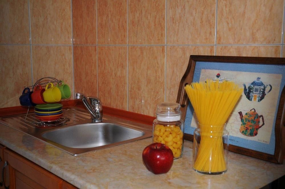 Apartments De Lara يوتجيها المظهر الخارجي الصورة